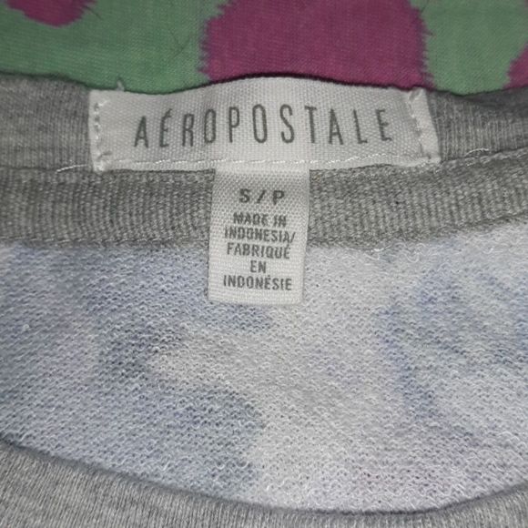 Aeropostale XOX Floral‎ Crop Sweatshirt Size Small - Picture 3 of 4